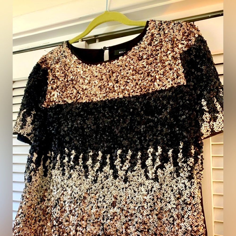 Miss Me Black and Gold Sequin Top